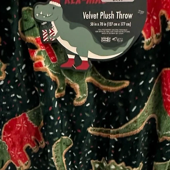 Viral Dinosaur Christmas Blanket Christmas Throw Dinosaur Theme 🎄🦖🦕 - Picture 4 of 4